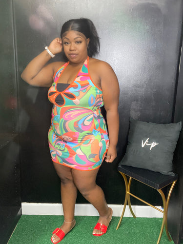 COLOR NIGHTS HALTER DRESS