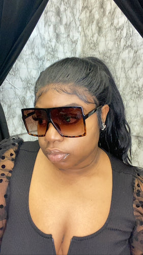 Deep Chloe shades