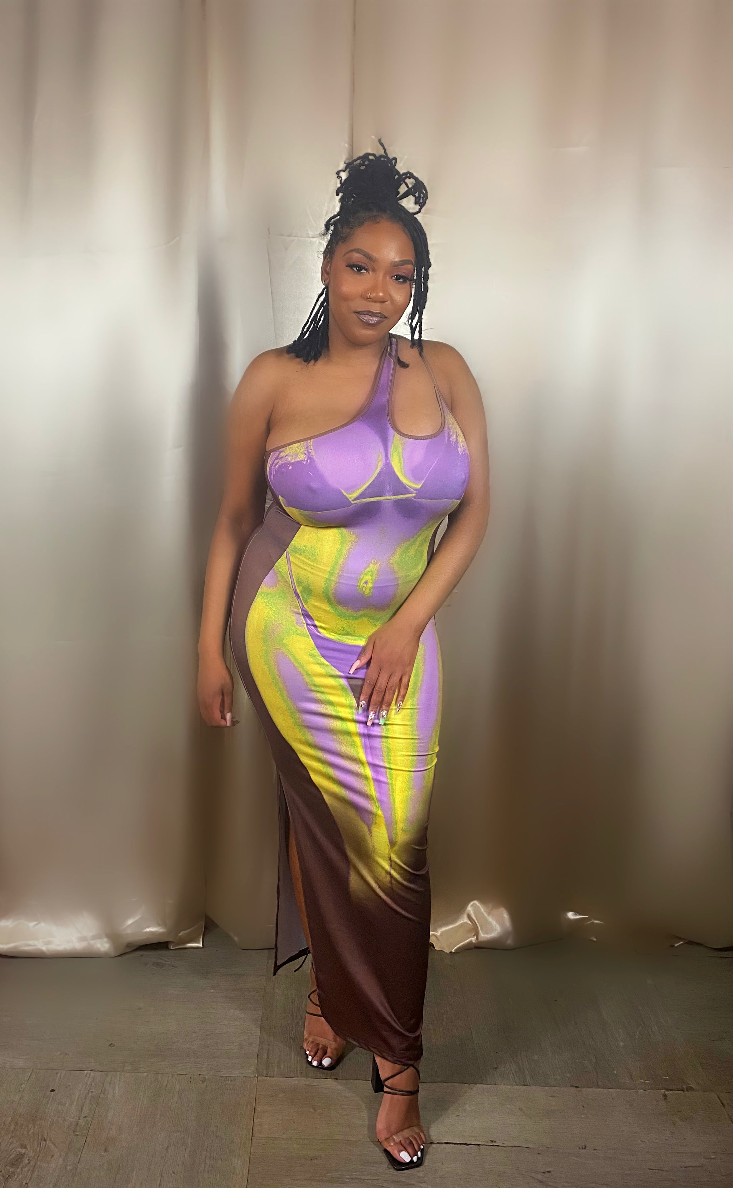 Body prints dress