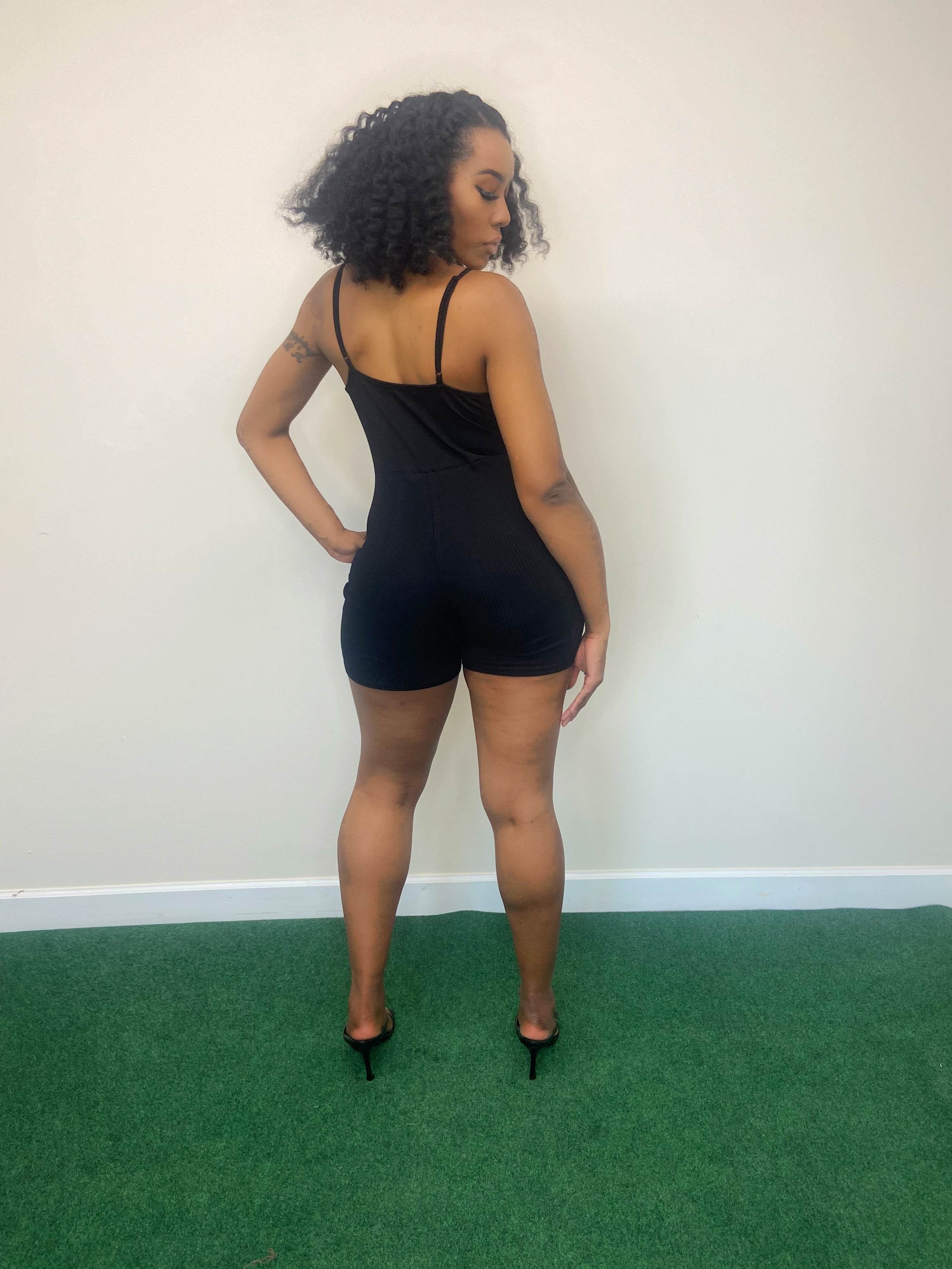 LUCY LABELL BODY ROMPER
