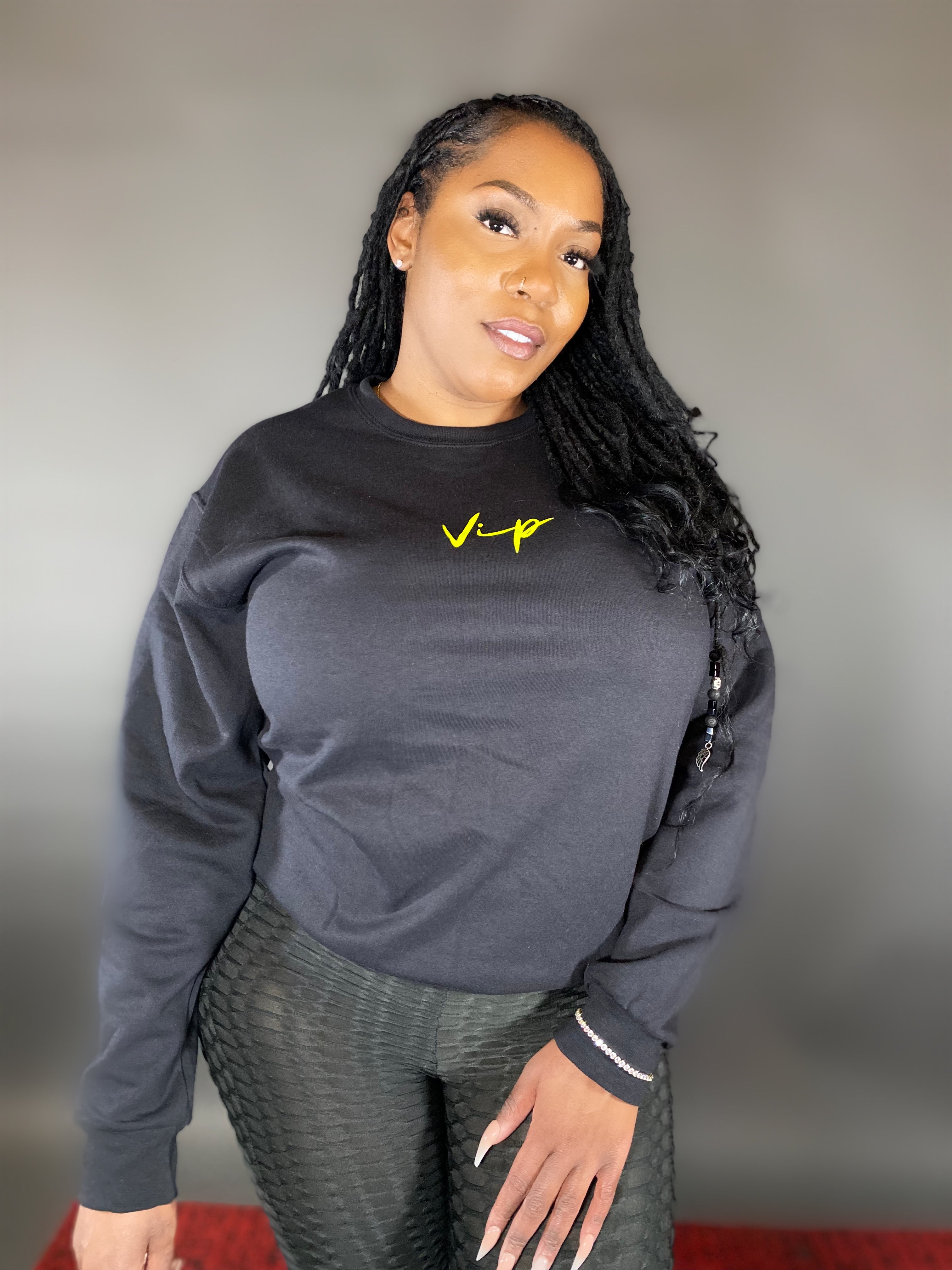 VIP SIGNATURE SWEATSHIRT
