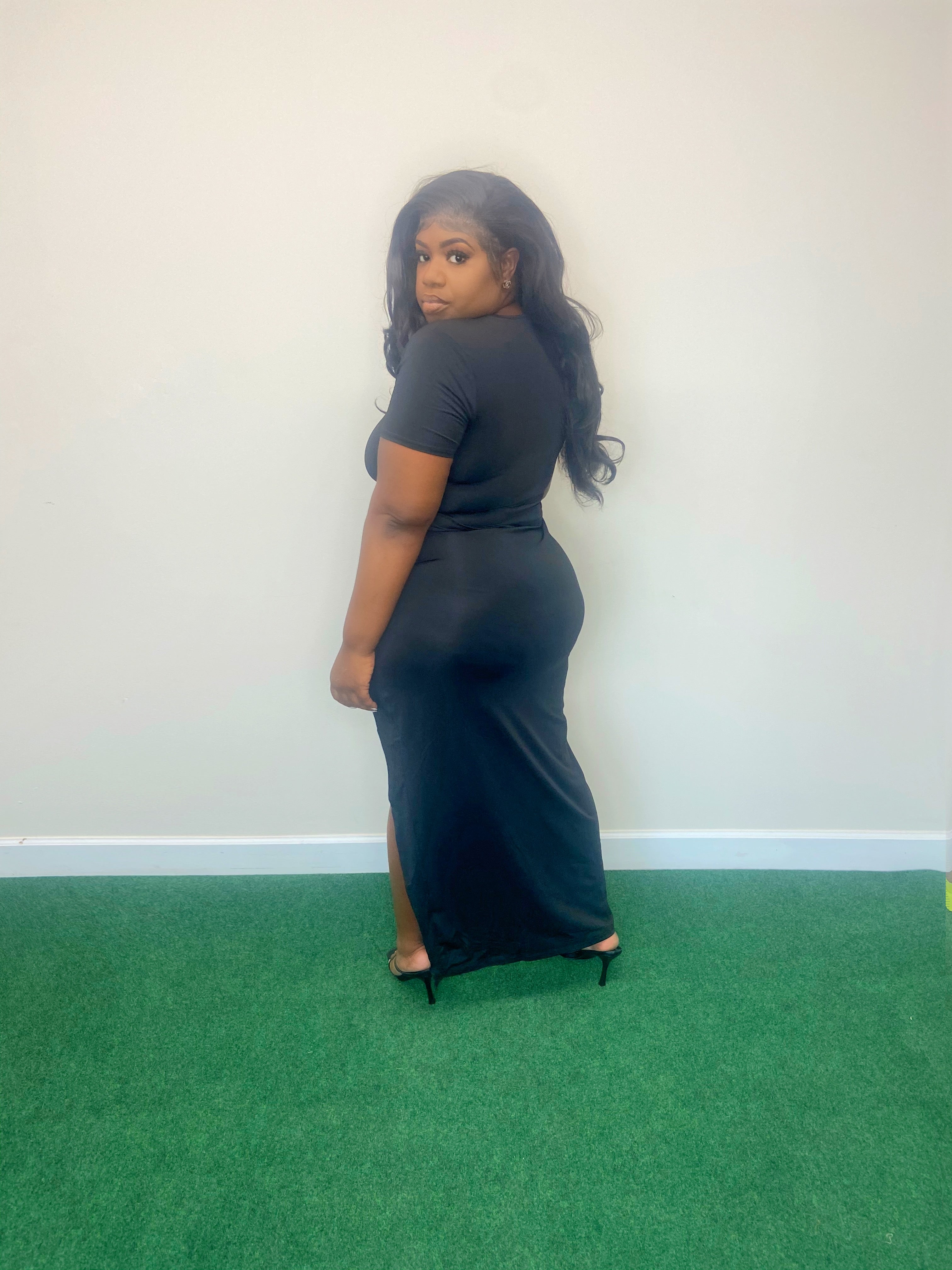 SHES READY SLIT DRESS