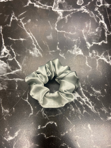SAGE SCRUNCHIE
