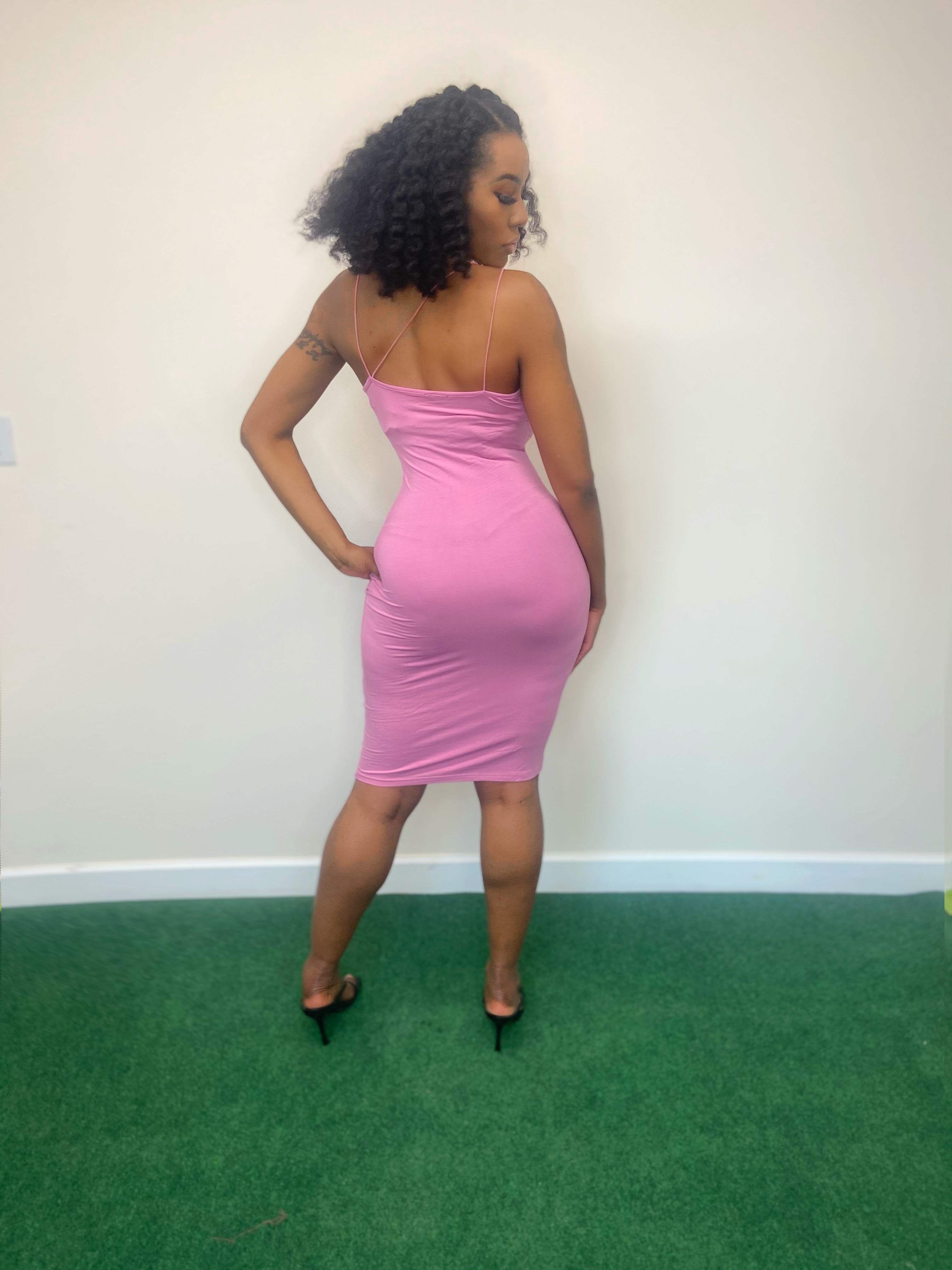 SO ICON DRESS IN PINK