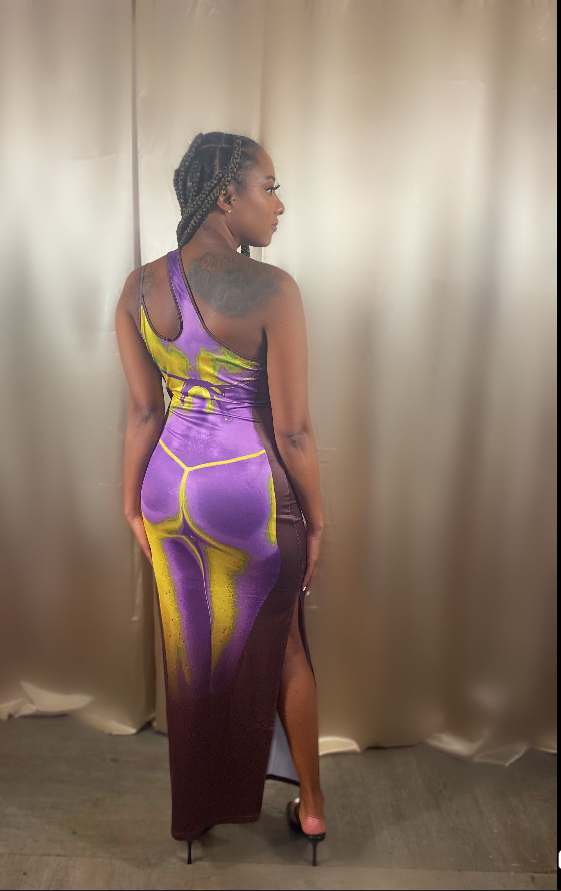 Body prints dress